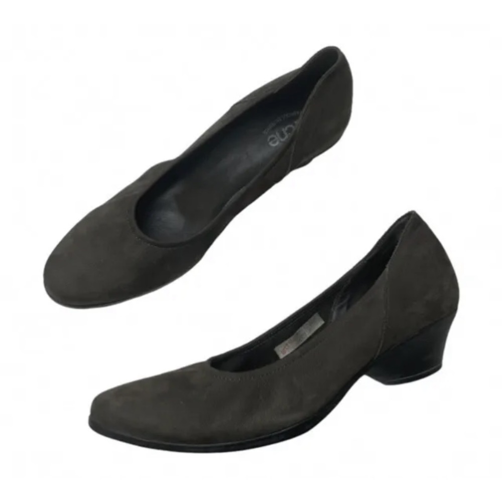 Arche pumps
